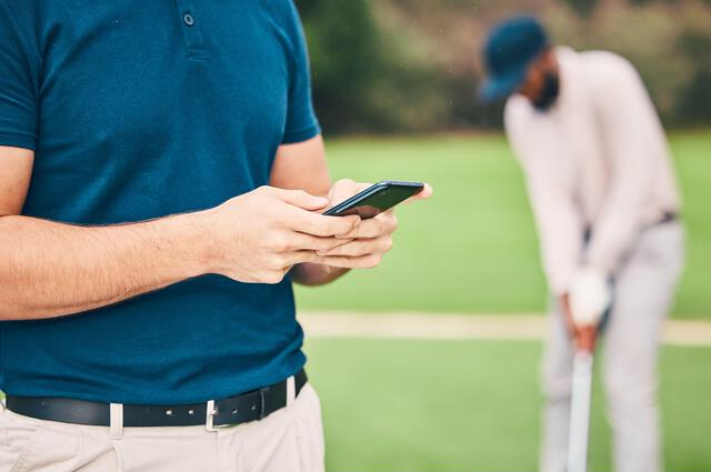 GolfSwipe app — The Clubhouse discussion forum